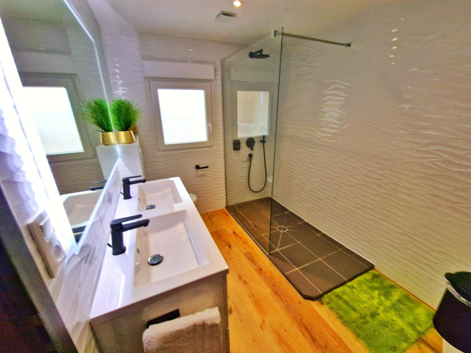 Relax Spa-4 Pers-Jacuzzi-Parking-Jardin-Clim-Colmar Muntzenheim 외부 사진